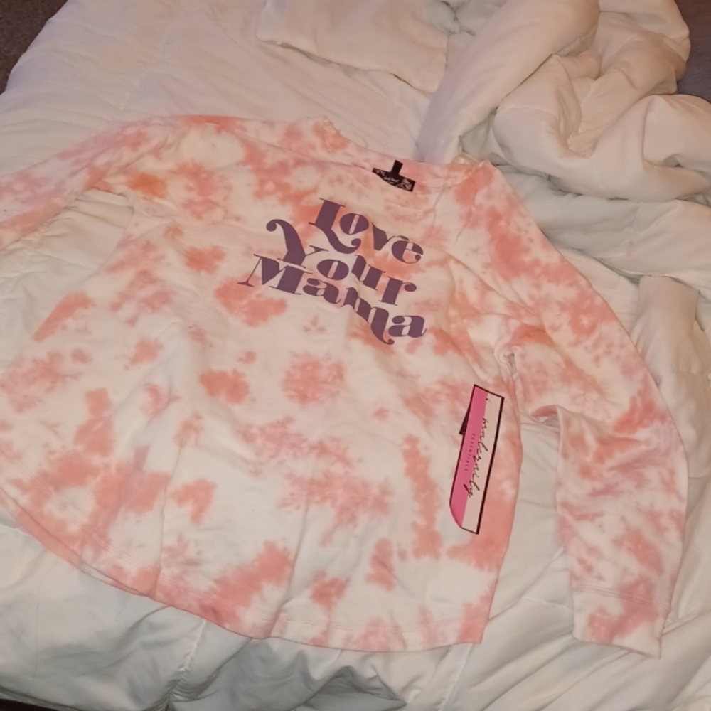 NWT maternity shirt